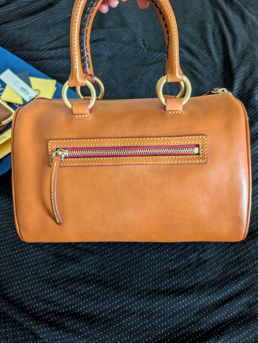 Dooney & Bourke Florentine Barrel Satchel And Kiss lock Pouch - Picture 4 of 13